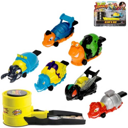 Bugs Racing foukni a jeď auto brouk 9cm se samolepkou a odpalovačem různé druhy